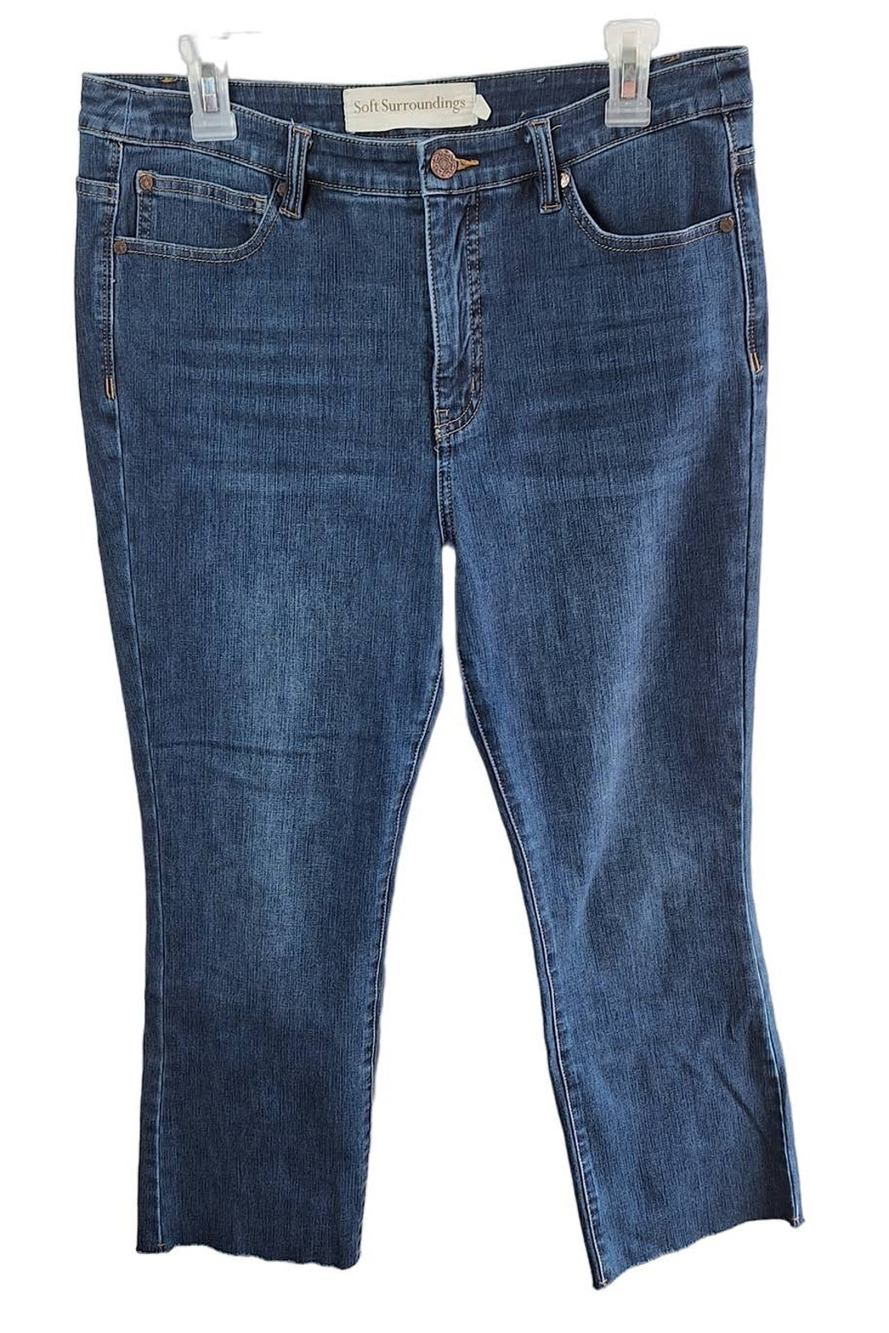Soft Surroundings Women 10 Short Wash Stretch Boot Cut Fray Raw Hem Crop Jeans